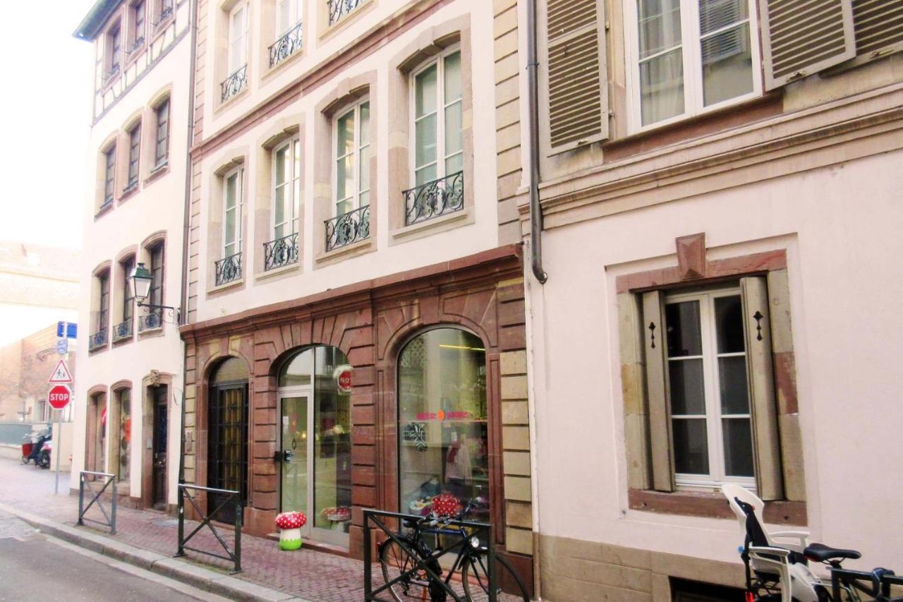 Appartement Typique Et Cosy A Deux Pas De La Cathedrale Strasbourg Extérieur photo